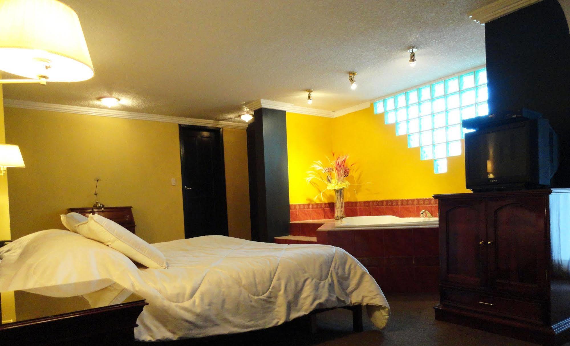 Hotel Suites Gonzalez Suarez Quito Exteriér fotografie