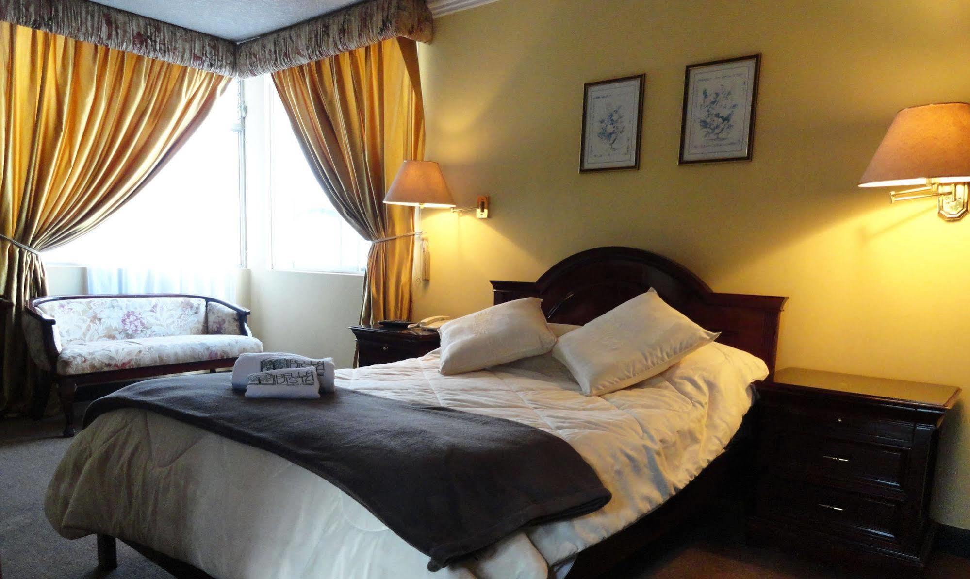 Hotel Suites Gonzalez Suarez Quito Exteriér fotografie